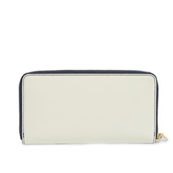 Tory Burch Piggy Ivory Wallet - Picture 2 of 4